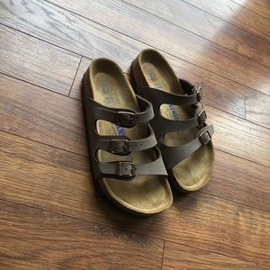 Birkenstock’s size 36
